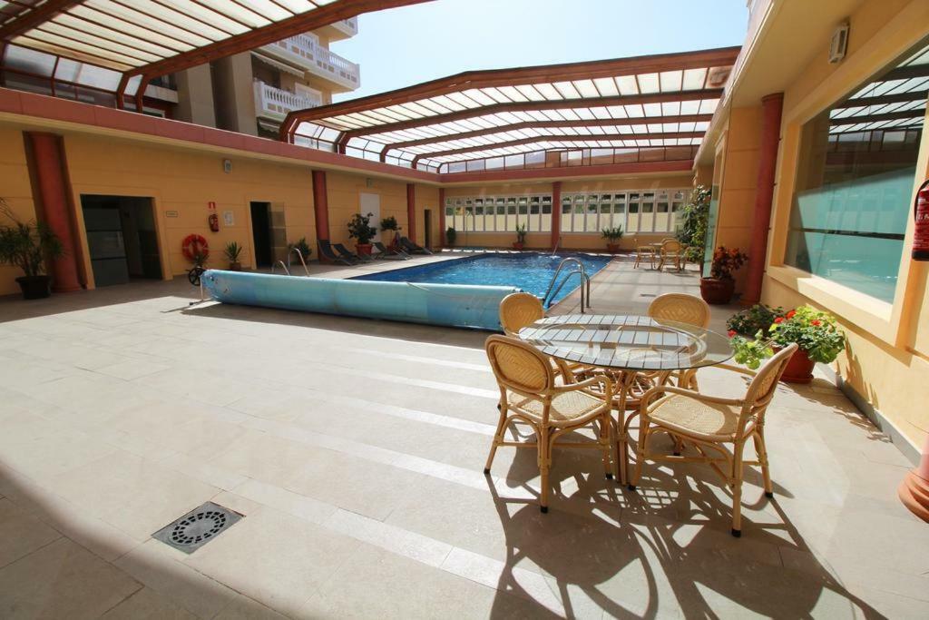 Atico Deluxe Entre Centro Y Playa Salinas Con Terraza, Wifi, Piscina Climatizada, Gym, Sauna Y Garaje -Smart Tv Roquetas de Mar Exterior foto